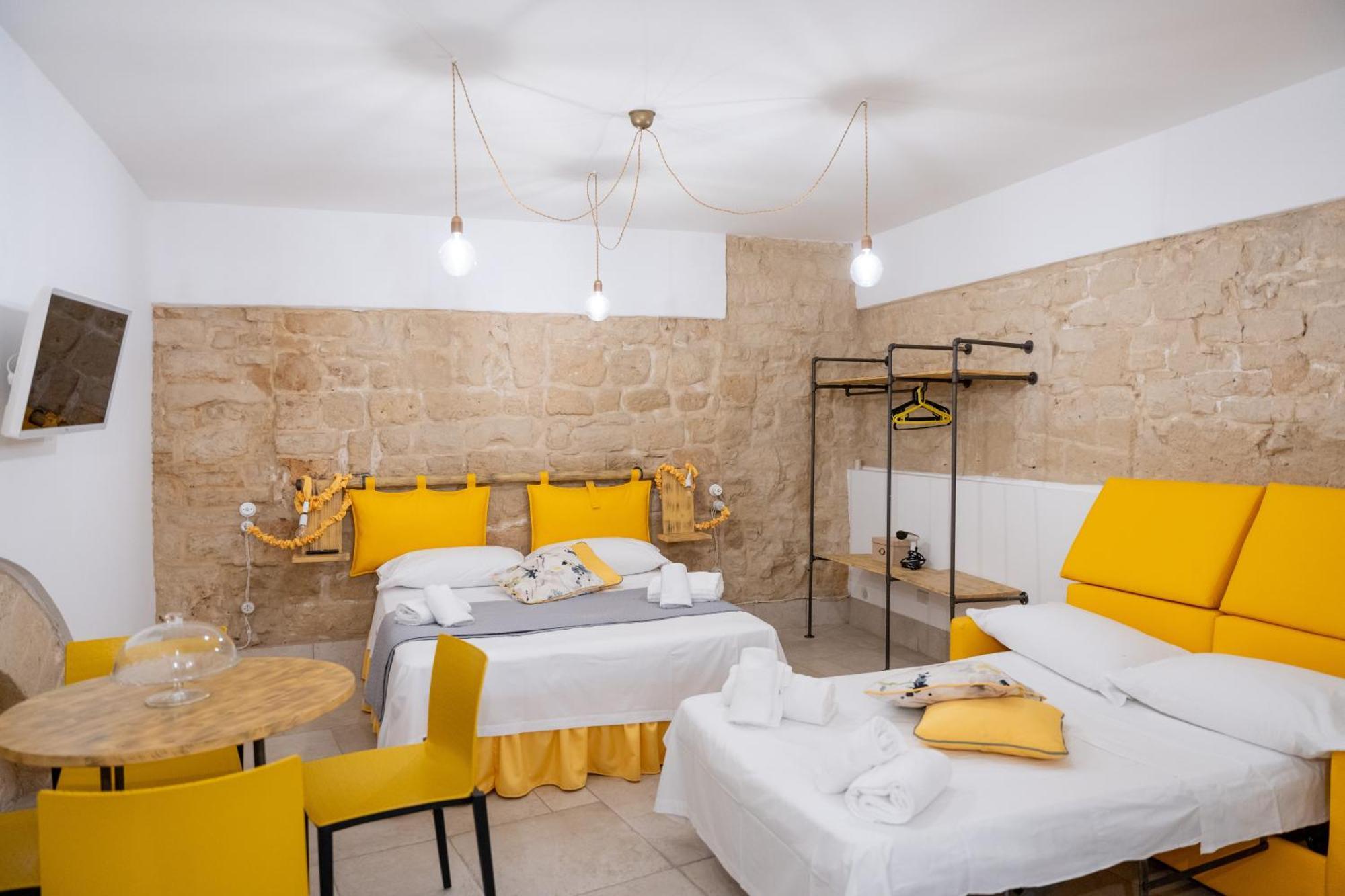Palazzo Nicolaus Del Borgo Antico Bed & Breakfast Bari Ngoại thất bức ảnh